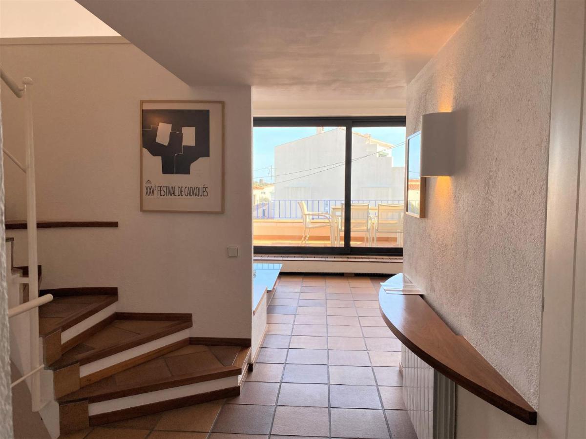 Matilla - Apartamento Con Parquin Cadaqués Extérieur photo